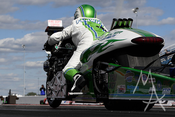 AUTO: MAY 17 NHRA Route 66 Nationals