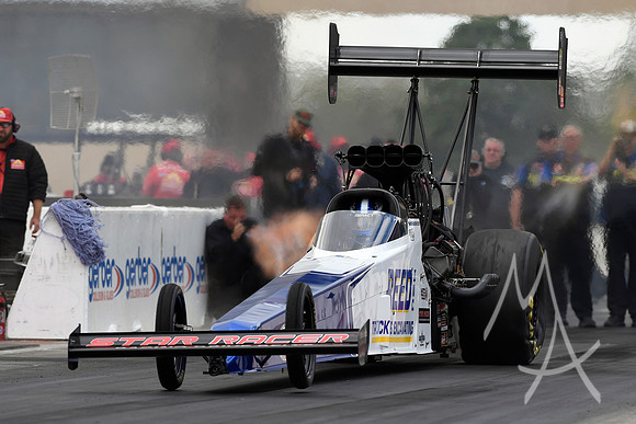 AUTO: MAY 17 NHRA Route 66 Nationals