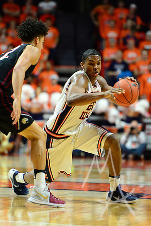 NCAA BASKETBALL: DEC 06 IUPUI at Illinois