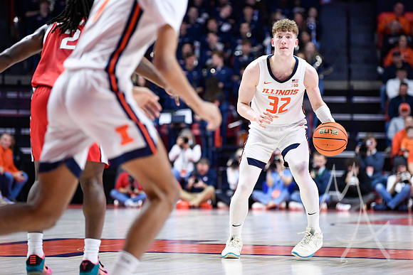 COLLEGE BASKETBALL: FEB 02 Ohio State at Illinois