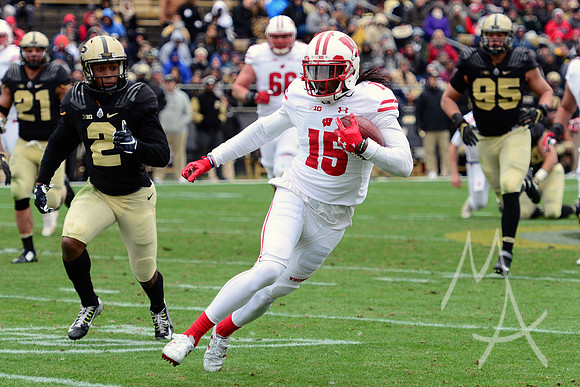 NCAA FOOTBALL: NOV 19 Wisconsin at Purdue