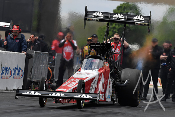 AUTO: MAY 17 NHRA Route 66 Nationals