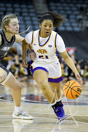 COLLEGE BASKETBALL: MAR 08 Women’s Ohio Valley Championship Tennessee Tech vs Lindenwood