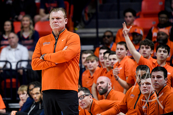 COLLEGE BASKETBALL: FEB 25 Iowa at Illinois