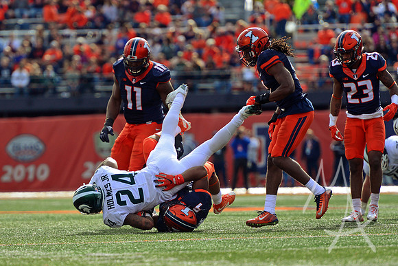 NCAA FOOTBALL: NOV 05 Michigan State at Illinois