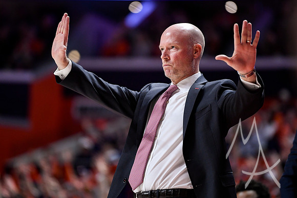 COLLEGE BASKETBALL: JAN 23 Maryland at Illinois