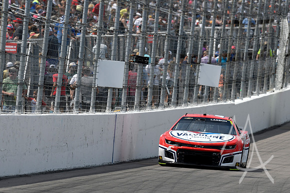 AUTO: JUN 05 NASCAR Cup Series Enjoy Illinois 300 Presented by TicketSmarter
