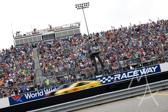 AUTO: JUN 05 NASCAR Cup Series Enjoy Illinois 300 Presented by TicketSmarter