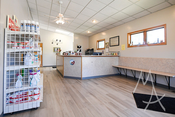 CLINTON, IN - West Central Veterinary Clinic