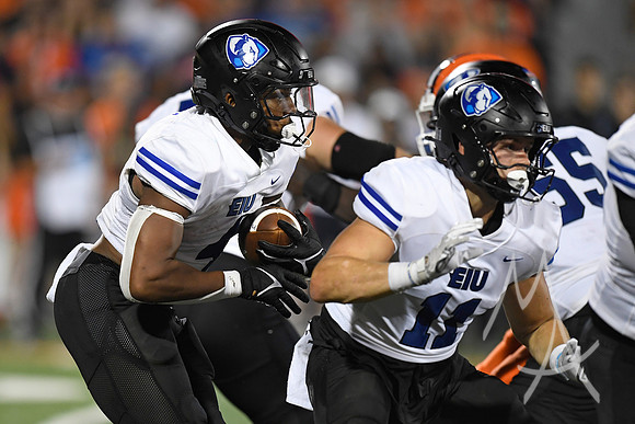 COLLEGE FOOTBALL: AUG 29 Eastern Illinois at Illinois
