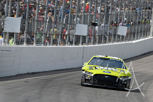 AUTO: JUN 05 NASCAR Cup Series Enjoy Illinois 300 Presented by TicketSmarter