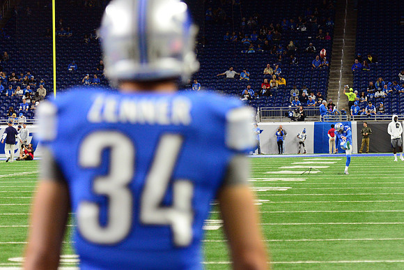 NFL: OCT 16 Rams at Lions