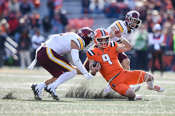 COLLEGE FOOTBALL: NOV 02 Minnesota at Illinois