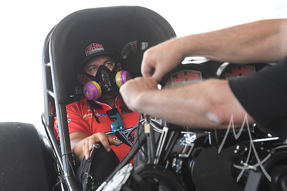 AUTO: JUL 26 NHRA Denso Sonoma Nationals