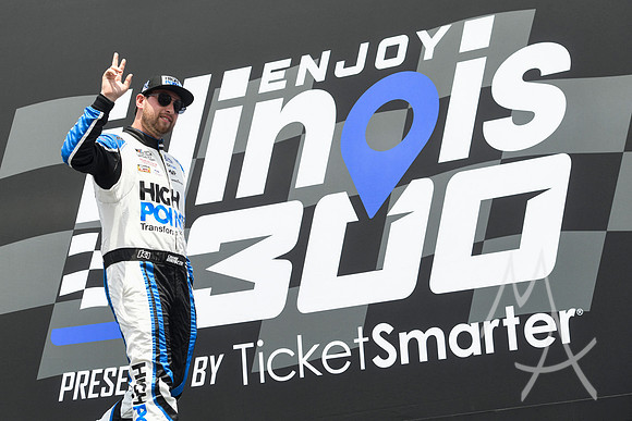 AUTO: JUN 05 NASCAR Cup Series Enjoy Illinois 300 Presented by TicketSmarter