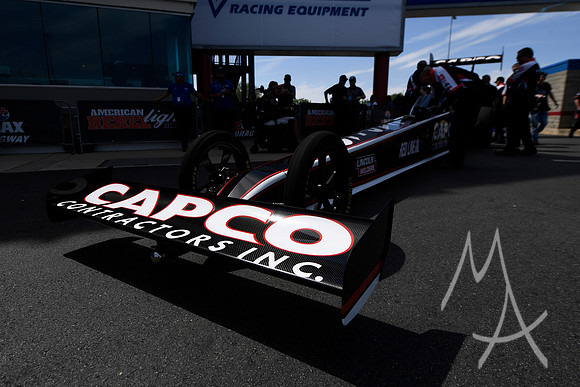 AUTO: APR 27 NHRA American Rebel Light 4-Wide Nationals