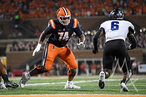 COLLEGE FOOTBALL: AUG 29 Eastern Illinois at Illinois