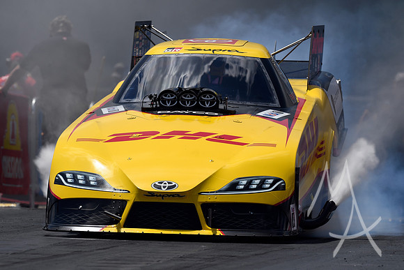 AUTO: APR 26 NHRA American Rebel Light 4-Wide Nationals