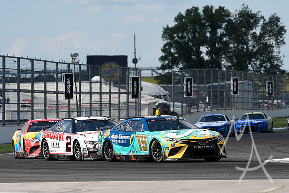 AUTO: JUL 31 NASCAR Cup Series Verizon 200 at the Brickyard