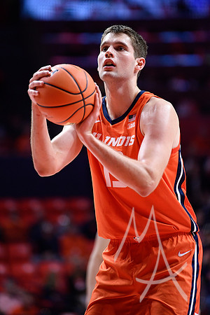 COLLEGE BASKETBALL: NOV 04 Eastern Illinois at Illinois