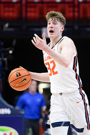 COLLEGE BASKETBALL: FEB 11 UCLA at Illinois
