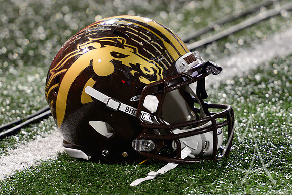 NCAA FOOTBALL: NOV 01 Western Michigan at Ball State