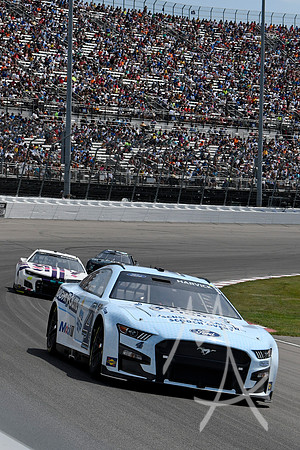 AUTO: JUN 05 NASCAR Cup Series Enjoy Illinois 300 Presented by TicketSmarter