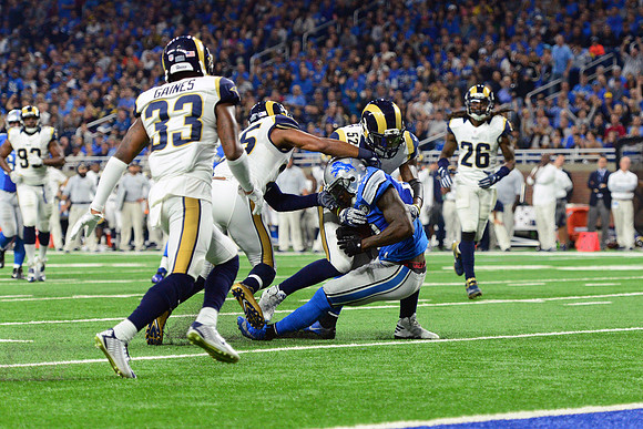 NFL: OCT 16 Rams at Lions