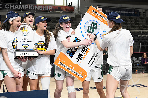COLLEGE BASKETBALL: MAR 11 Women's Horizon League Championship Green Bay vs Fort Wayne
