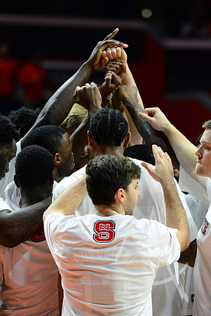 NCAA BASKETBALL: NOV 29 NC State at Illinois