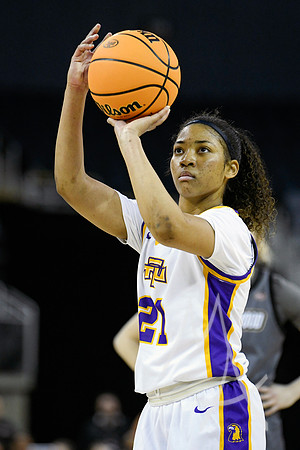 COLLEGE BASKETBALL: MAR 08 Women’s Ohio Valley Championship Tennessee Tech vs Lindenwood