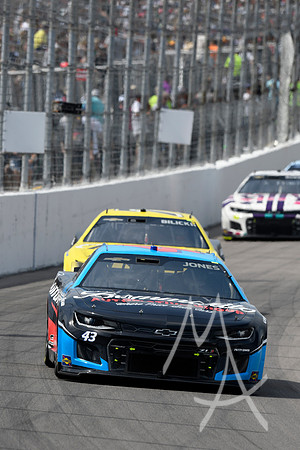 AUTO: JUN 05 NASCAR Cup Series Enjoy Illinois 300 Presented by TicketSmarter