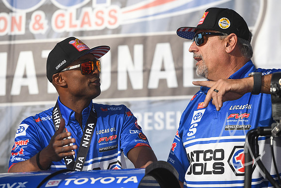 AUTO: MAY 19 NHRA Route 66 Nationals