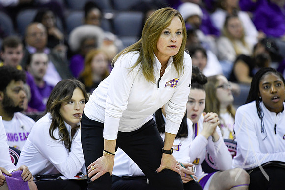 COLLEGE BASKETBALL: MAR 08 WomenÕs Ohio Valley Championship Tennessee Tech vs Lindenwood