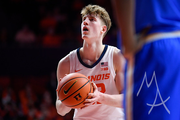 COLLEGE BASKETBALL: FEB 11 UCLA at Illinois