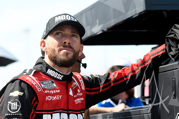 AUTO: JUN 04 NASCAR Cup Series Enjoy Illinois 300 Presented by TicketSmarter