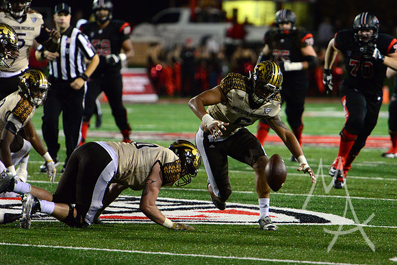 NCAA FOOTBALL: NOV 01 Western Michigan at Ball State