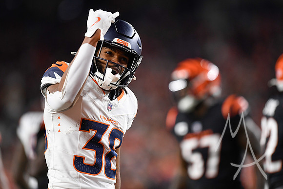 NFL: DEC 28 Broncos at Bengals