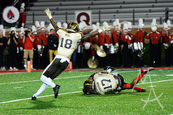 NCAA FOOTBALL: NOV 01 Western Michigan at Ball State