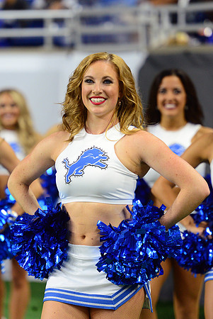 NFL: OCT 16 Rams at Lions