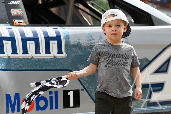 AUTO: JUN 02 NASCAR Cup Series Enjoy Illinois 300 Presented by TicketSmarter