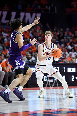 COLLEGE BASKETBALL: JAN 26 Northwestern at Illinois
