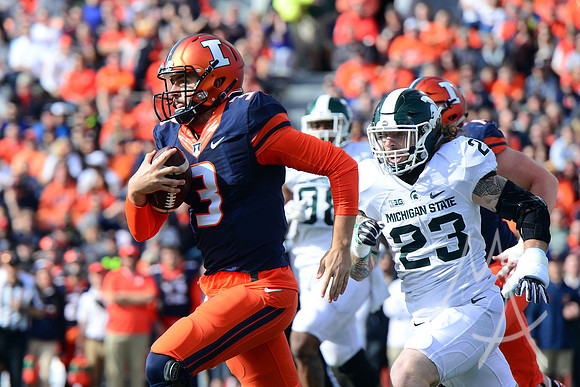 NCAA FOOTBALL: NOV 05 Michigan State at Illinois