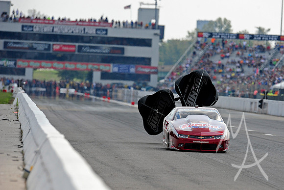 AUTO: SEP 25 NHRA - AAA Insurance Midwest Nationals
