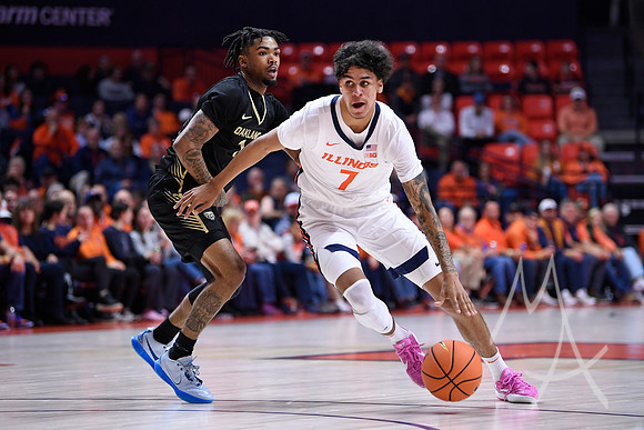 COLLEGE BASKETBALL: NOV 13 Oakland at Illinois